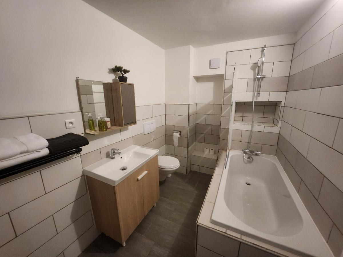 Spacieux 2 Chambres, Lumineux Bar-le-Duc Zewnętrze zdjęcie