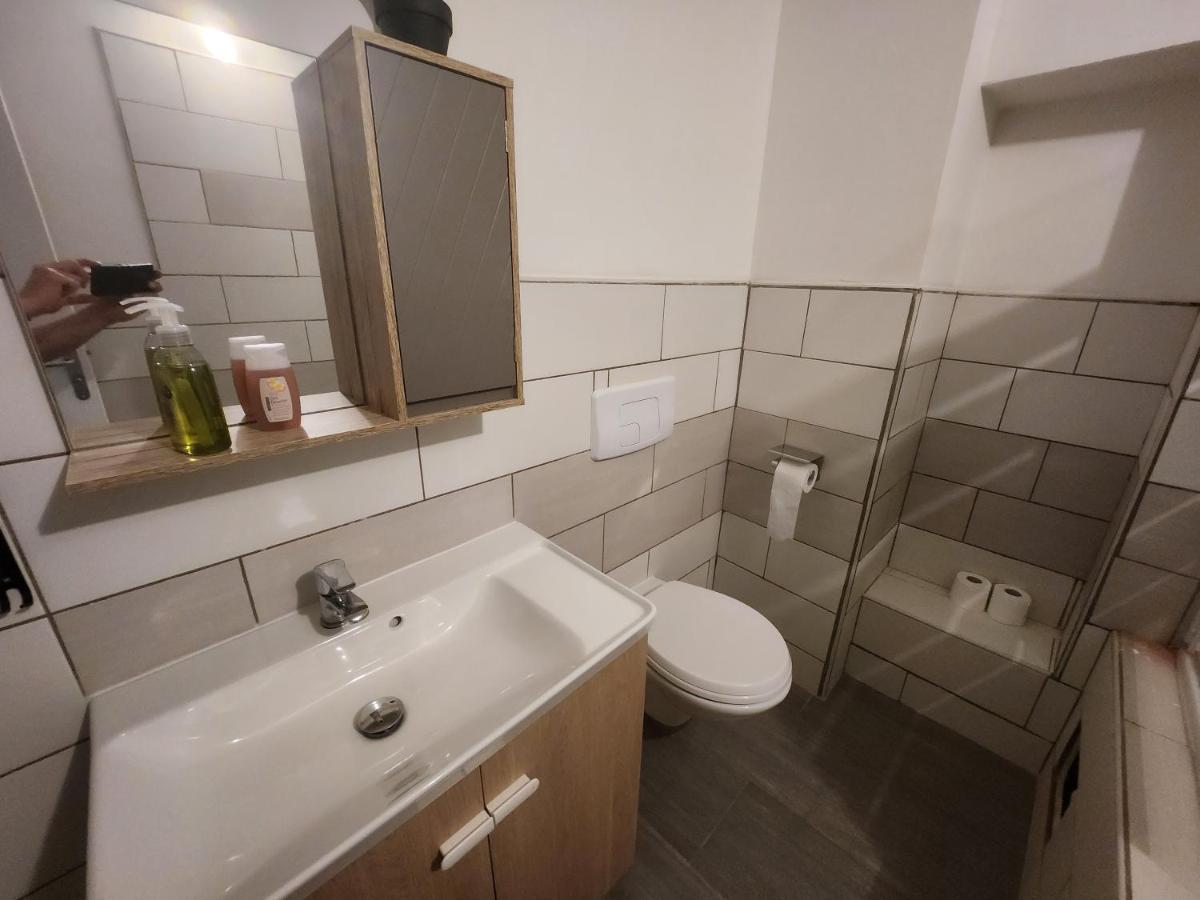Spacieux 2 Chambres, Lumineux Bar-le-Duc Zewnętrze zdjęcie